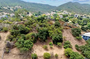 Kathleen Dr, Newbury Park, CA 91320 - Photo 22