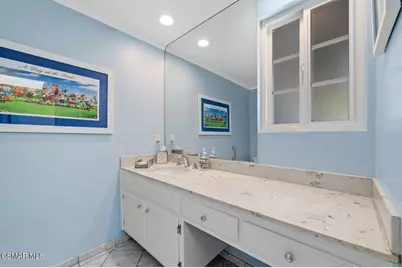 17701 Corinthian Drive, Encino, CA 91316 - Photo 18