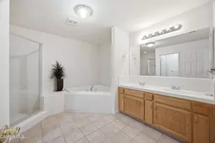 2323 Easthills Dr, Bakersfield, CA 93306 - Photo 18