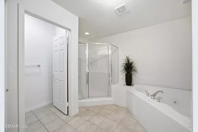 2323 Easthills Drive #30, Bakersfield, CA 93306 - Photo 20