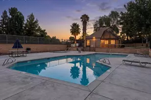 2323 Easthills Dr, Bakersfield, CA 93306 - Photo 30