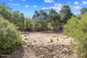 Kathleen Dr, Newbury Park, CA 91320 - Photo 8