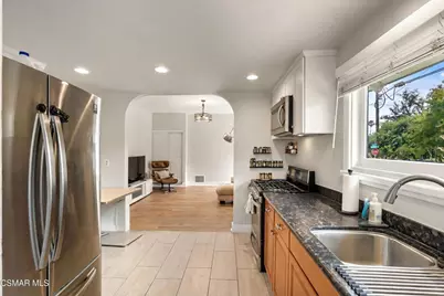 637 N Raymond Avenue, Pasadena, CA 91103 - Photo 24