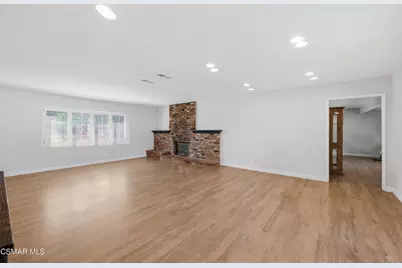 3055 Waco Avenue, Simi Valley, CA 93063 - Photo 14