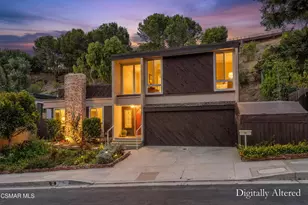 17068 Escalon Dr, Encino, CA 91436 - Photo 1