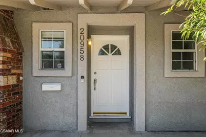 20958 Hemmingway Street, Canoga Park, CA 91304 - Photo 4
