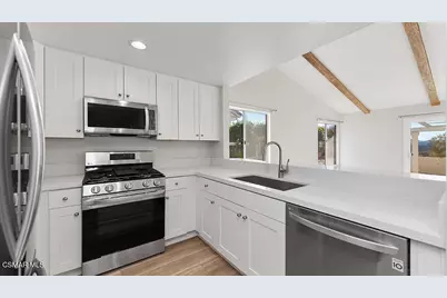 1784 Sweet Briar Place, Thousand Oaks, CA 91362 - Photo 14