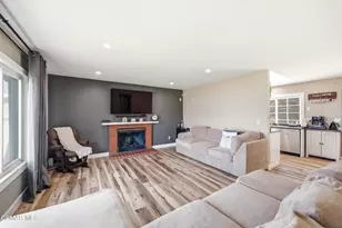6395 Keystone St, Simi Valley, CA 93063 - Photo 6