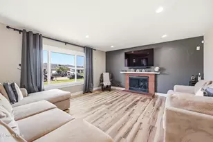6395 Keystone St, Simi Valley, CA 93063 - Photo 8