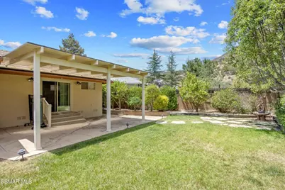 788 Boxthorn Avenue, Newbury Park, CA 91320 - Photo 10