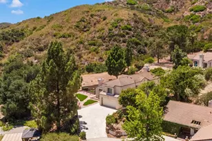 27540 Freetown Ln, Agoura Hills, CA 91301 - Photo 2