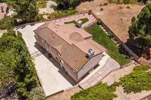 27540 Freetown Ln, Agoura Hills, CA 91301 - Photo 50