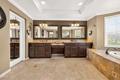 3170 Heavenly Ridge Street, Thousand Oaks, CA 91362 - Photo 56