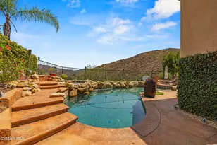 3170 Heavenly Ridge St, Thousand Oaks, CA 91362 - Photo 10