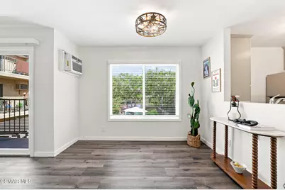 365 Burchett Street #213, Glendale, CA 91203 - Photo 4
