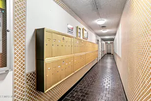 365 Burchett St, Glendale, CA 91203 - Photo 30