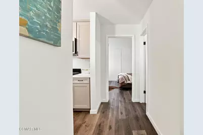 365 Burchett Street #213, Glendale, CA 91203 - Photo 16