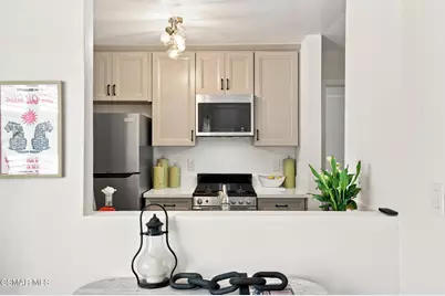 365 Burchett Street #213, Glendale, CA 91203 - Photo 10