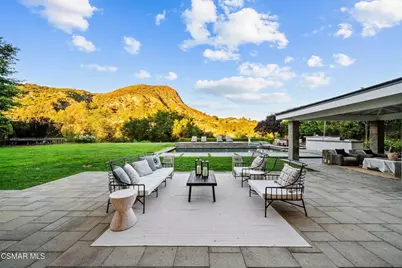 2116 Shadow Creek Drive, Agoura Hills, CA 91301 - Photo 8