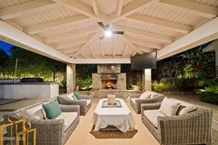 2116 Shadow Creek Dr, Agoura Hills, CA 91301 - Photo 10