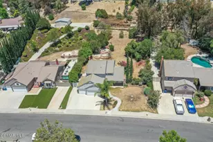 1819 Rocking Horse Dr, Simi Valley, CA 93065 - Photo 4