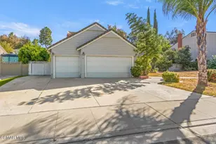 1819 Rocking Horse Dr, Simi Valley, CA 93065 - Photo 2