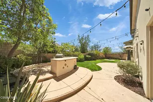 3916 Eagle Flight Dr, Simi Valley, CA 93065 - Photo 24