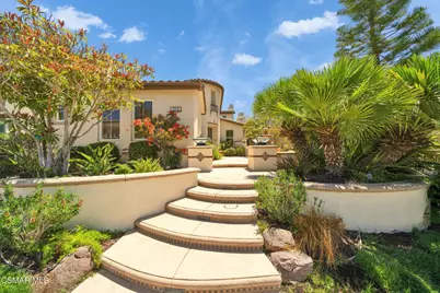 3916 Eagle Flight Drive, Simi Valley, CA 93065 - Photo 2