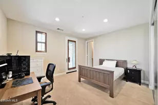 3916 Eagle Flight Dr, Simi Valley, CA 93065 - Photo 22