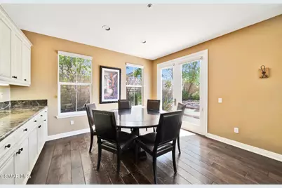 3916 Eagle Flight Drive, Simi Valley, CA 93065 - Photo 8