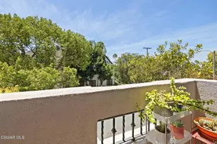 1410 N Curson Ave, West Hollywood, CA 90046 - Photo 10