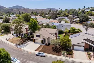 403 Blackhawk Dr, Newbury Park, CA 91320 - Photo 32