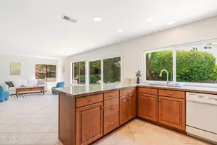 403 Blackhawk Dr, Newbury Park, CA 91320 - Photo 12
