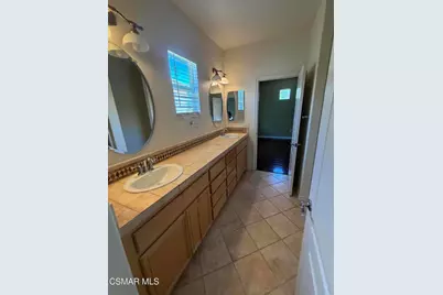 5179 Pine Rose Court #10, Simi Valley, CA 93063 - Photo 10