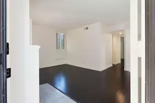 185 McAfee Ct, Thousand Oaks, CA 91360 - Photo 4