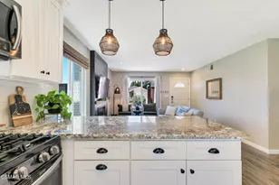4330 Woodglen Dr, Moorpark, CA 93021 - Photo 12