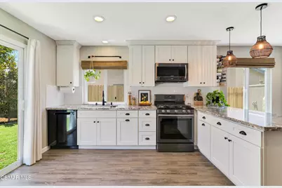 4330 Woodglen Drive, Moorpark, CA 93021 - Photo 10