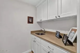 3042 Winding Ln, Westlake Village, CA 91361 - Photo 4