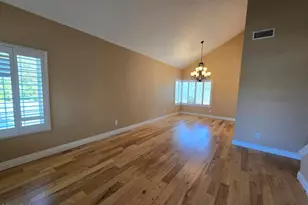 208 Calle Tamega, Camarillo, CA 93012 - Photo 4