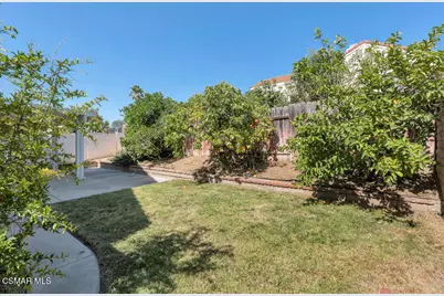 2016 Riverbirch Drive, Simi Valley, CA 93063 - Photo 38