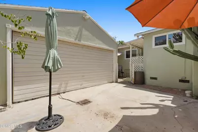 1130 N Maple Street, Burbank, CA 91505 - Photo 40