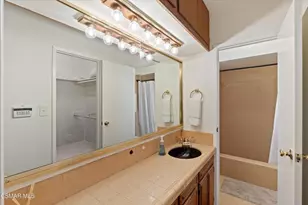 1130 N Maple St, Burbank, CA 91505 - Photo 34