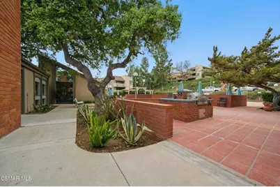 255 Sequoia Court #14, Thousand Oaks, CA 91360 - Photo 34