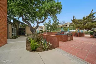 255 Sequoia Ct, Thousand Oaks, CA 91360 - Photo 34