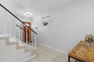 228 Hill Ranch Dr, Thousand Oaks, CA 91362 - Photo 22