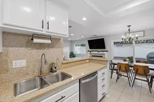 228 Hill Ranch Dr, Thousand Oaks, CA 91362 - Photo 18