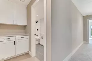 260 Goldenwood Cir, Simi Valley, CA 93065 - Photo 48