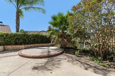 260 Goldenwood Circle, Simi Valley, CA 93065 - Photo 52