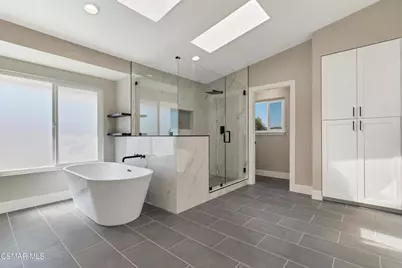 260 Goldenwood Circle, Simi Valley, CA 93065 - Photo 38