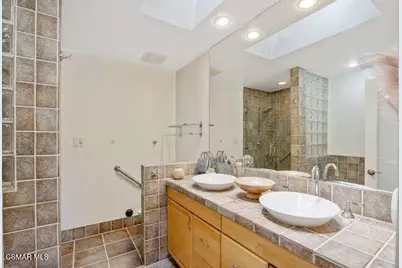 32040 Waterside Lane, Westlake Village, CA 91361 - Photo 20